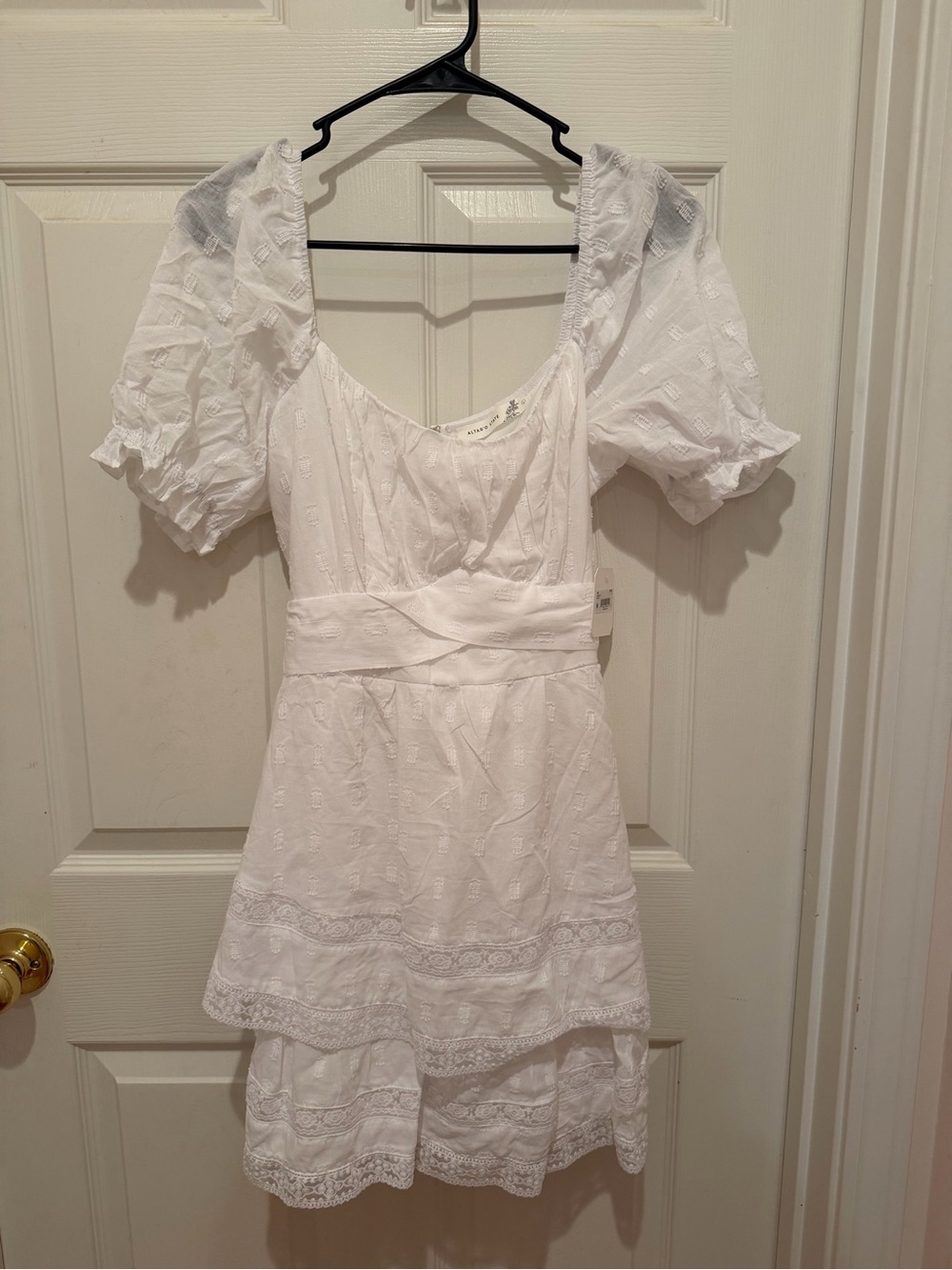 Altar’d State White Eyelet Lace Trim Puff Sleeve Dress NWT L